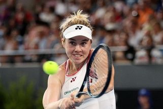 Nosková - Džábirová 6:3, 1:6, 6:3, Senzace a první finále! Osmnáctiletá tenistka Nosková vyřadila v Adelaide světovou dvojku Džábirovou - Sport.cz